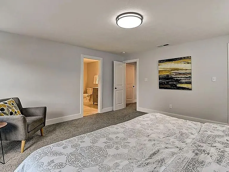 759 Terrace Ave — Photo 15