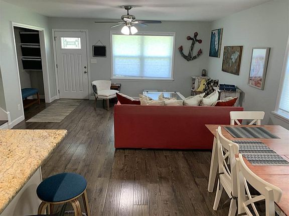 2nd image of 2903 N 15th Ave