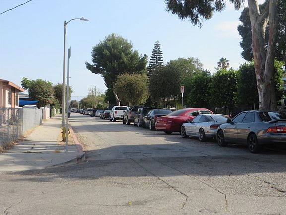 4th image of 2109 Santa Ana N