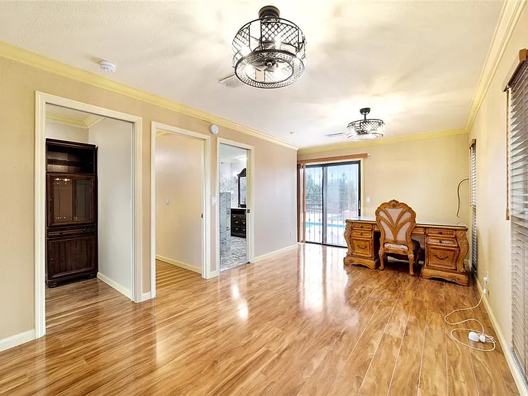 5330 Kings Ct — Photo 36