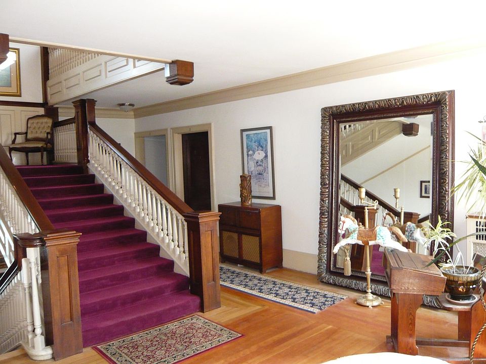 Grand staircase to 3rd floor