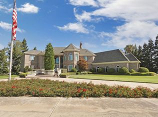 21649 N Des Moines Rd, Acampo, CA 95220