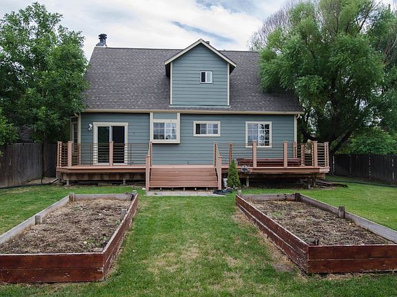 Large Yard Raised Bed Garden