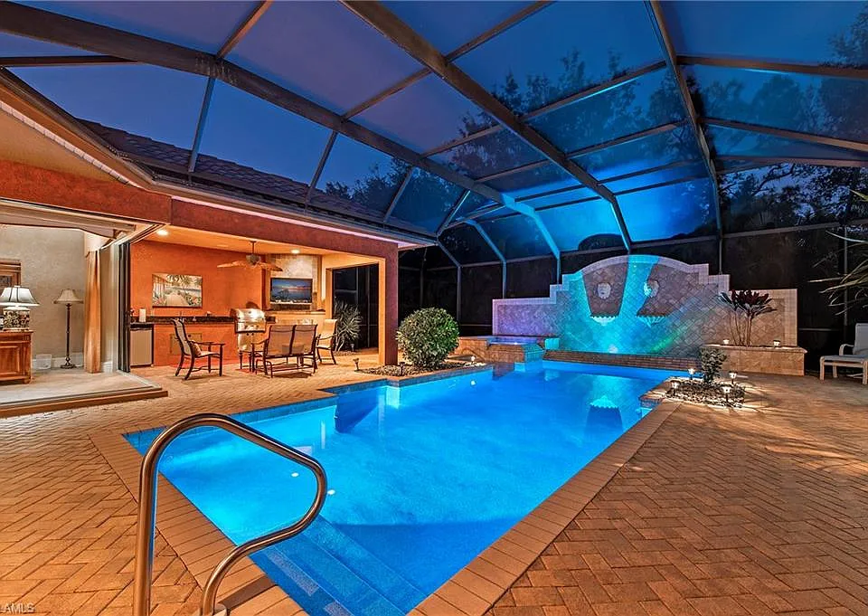 967 Tivoli Dr
