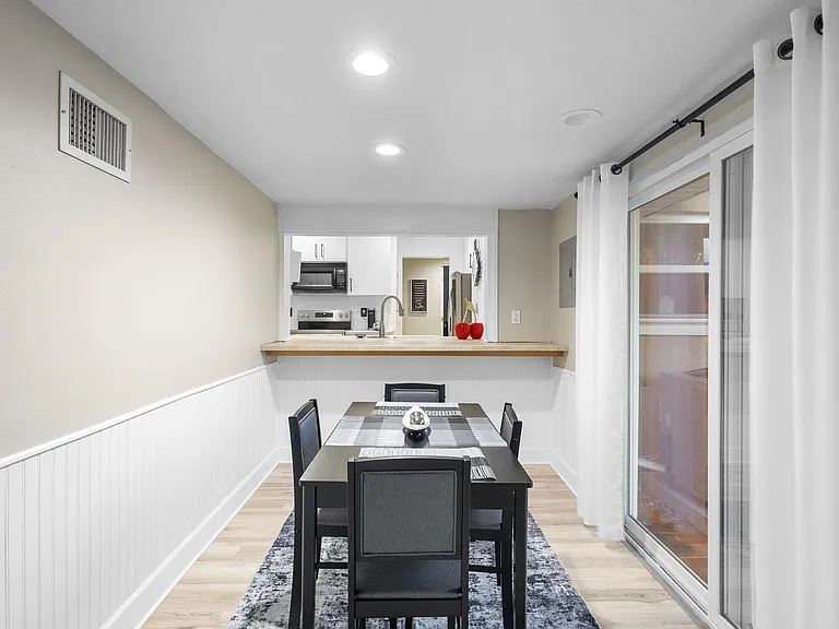 Mimosa Dr — Photo 9