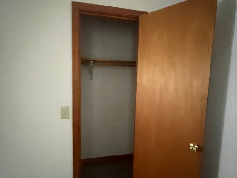752 Meadow Brook Ln — Photo 12
