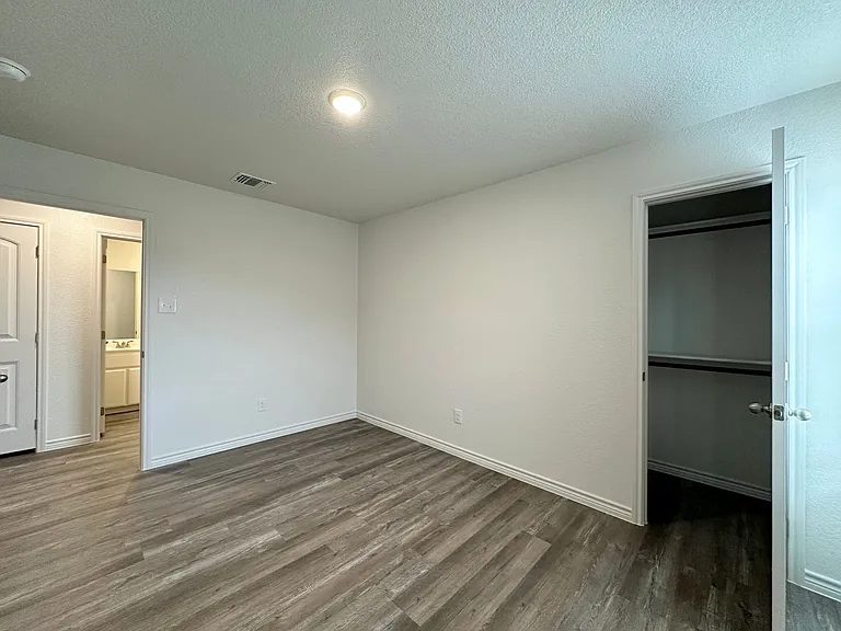 234B Dolphin Dr — Photo 21