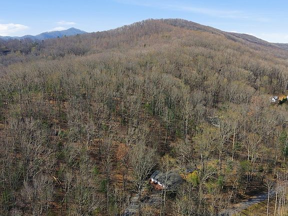 5th image of 321 Hamilton Rd