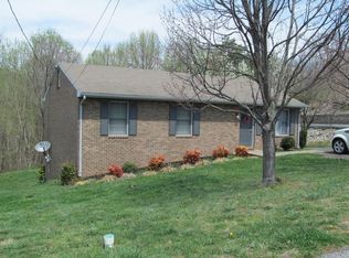 820 Ruddell Rd, Vinton, VA 24179