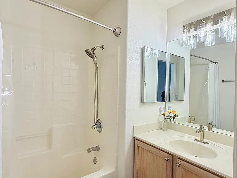 955 W Ensenada Ln — Photo 22