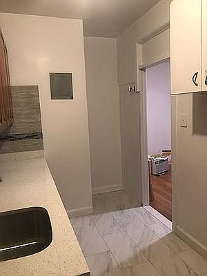 3rd image of 651 W 169th St #22