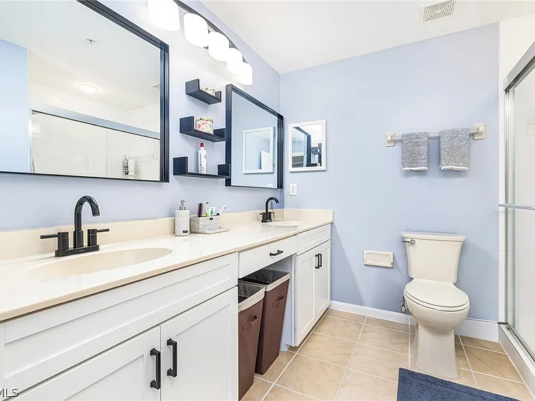 9055 Colby Dr #2213 — Photo 20
