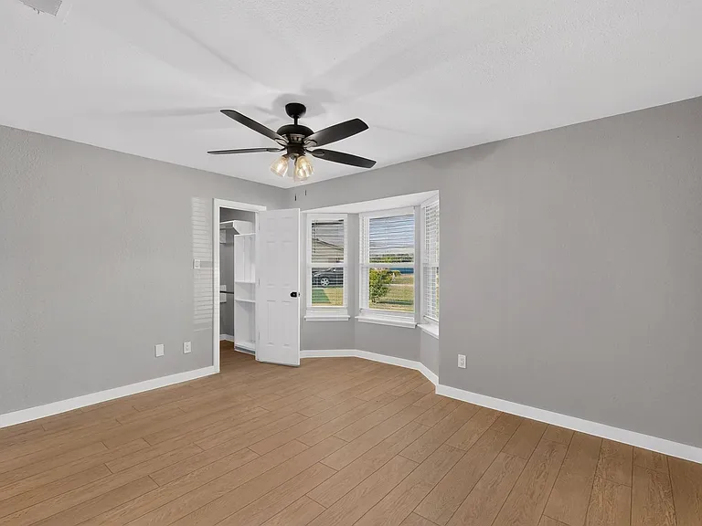 6708 Johnnie Ct — Photo 33
