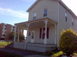 318 S 8th St, Ironton, OH 45638