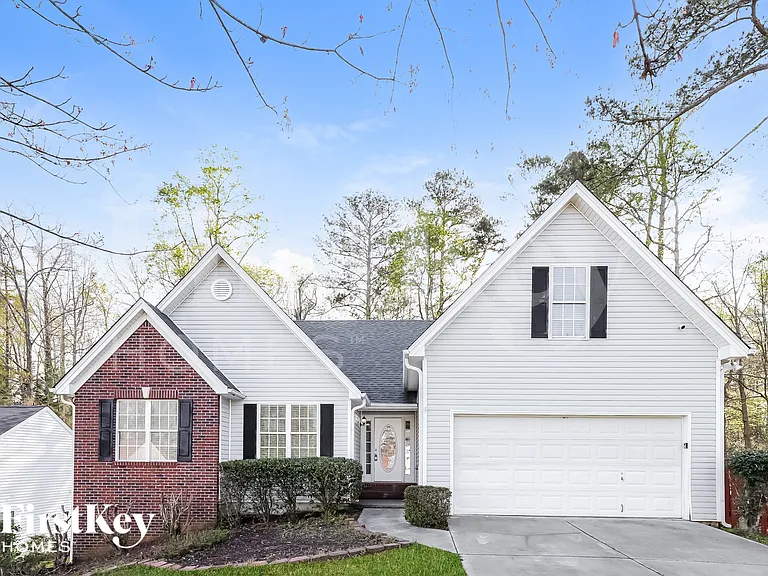 5321 Regency Lake Ct — Photo 2