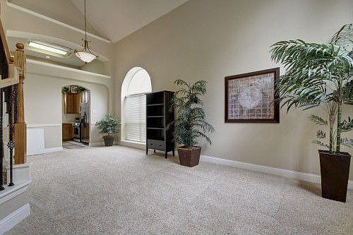 4th image of 1012 Twin Terrace Ct