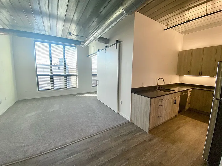 Kelley Square Lofts — Photo 3
