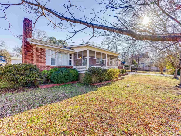104 McPherson St, Union, SC 29379