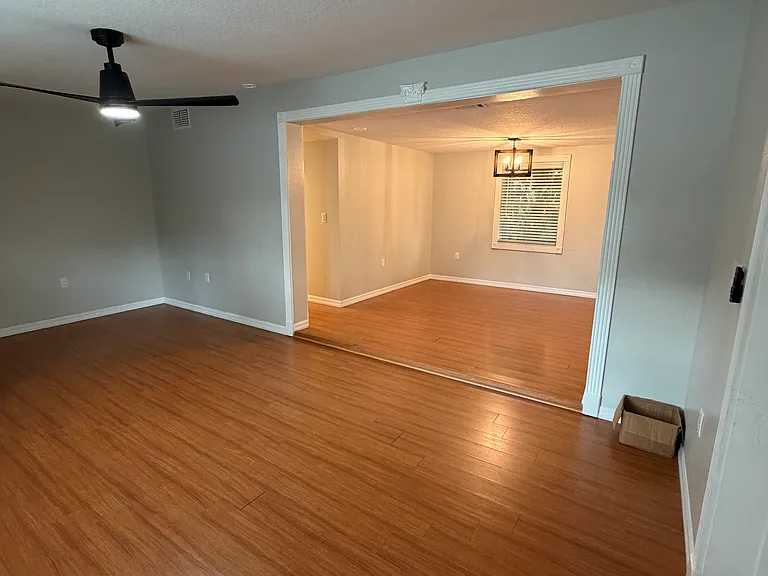 501 Orange Grove Ave S — Photo 8