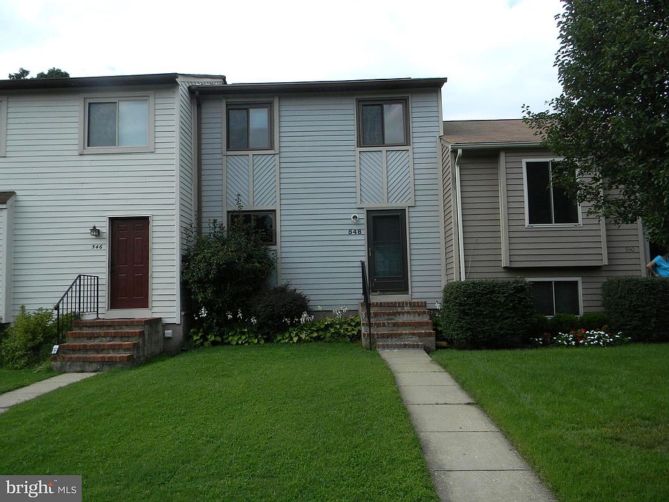 1st image of 548 Greenblades Ct