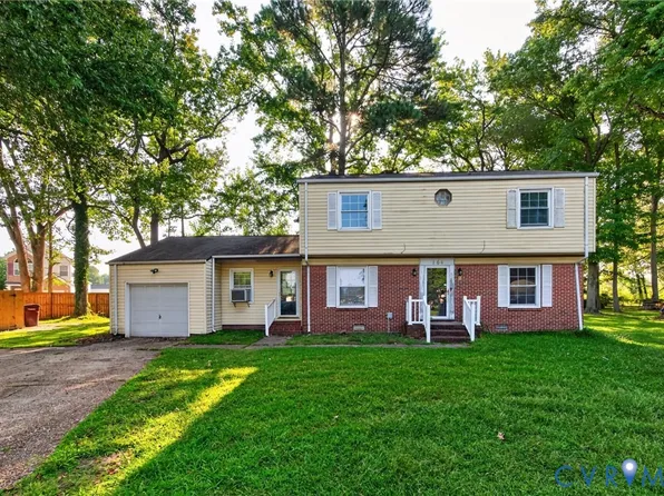 164 Whitlock Ct, Chesapeake, VA 23324