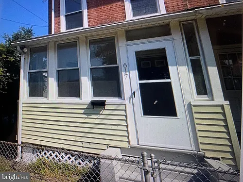 617 3rd St Photo 1