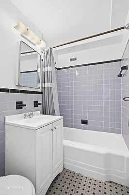 Sold by Corcoran | media 4