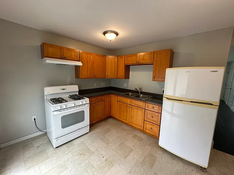 3245 Whittier St — Photo 5