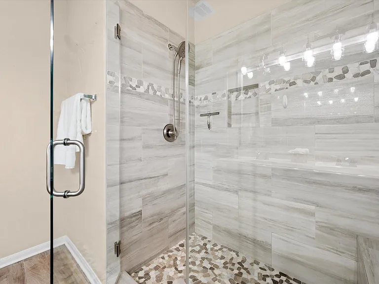 26 Canterborough Pl — Photo 14