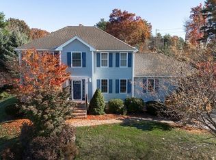 96 Blair Dr, Holden, MA 01520
