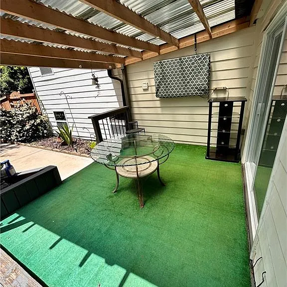 2134 Atkinson Ln — Photo 24