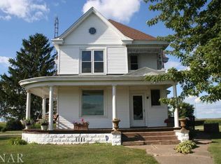 15754 E 2200 North Rd, Hudson, IL 61748