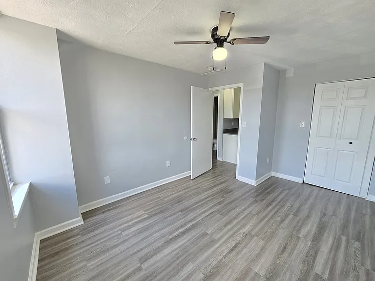 1906 Monongahela Ave #4 — Photo 18