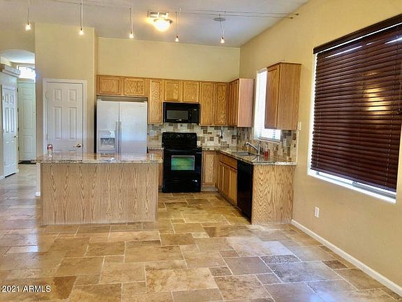 5th image of 2365 W Jasper Butte Dr
