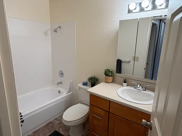 Willow Terrace — Photo 7