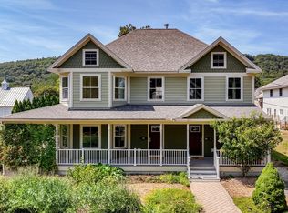 48 Mechanic St, Shelburne, MA 01370