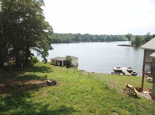 493 Lyman Lake Rd, Lyman, SC 29365