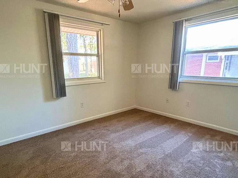 60 E Cypress St — Photo 9
