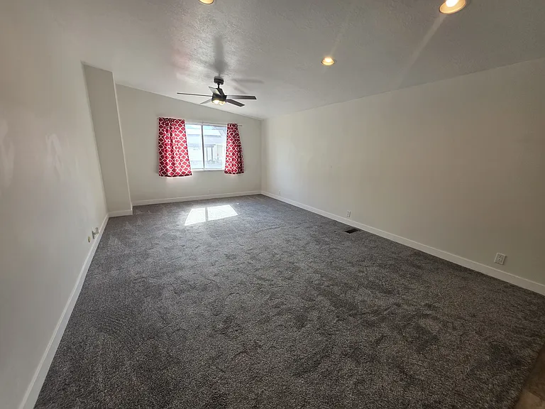 8269 S Harrison Cir — Photo 9