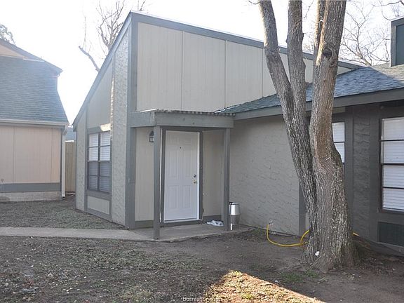 5th image of 414 Aurora Ct