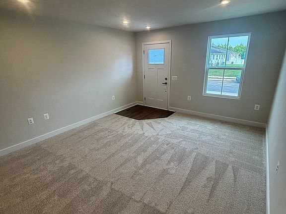 4th image of 4347 Southerby Dr