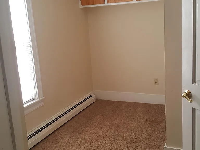 196 Park Ave #2 — Photo 12