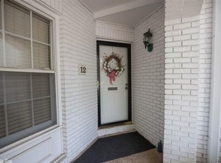 2801 Foxcroft Rd APT 12, Little Rock, AR 72227