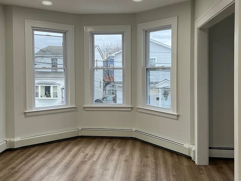 399 Harvard Ave #2 — Photo 2