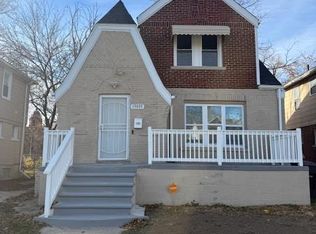 15095 Strathmoor St, Detroit, MI 48227