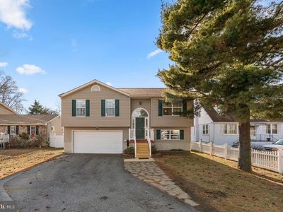 1821 Division Rd, Pasadena, MD, 21122