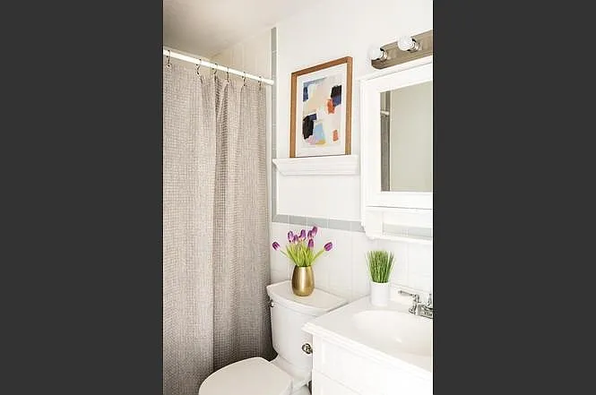 40 Kinnaird St #1 — Photo 7