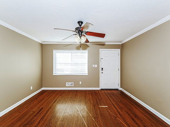4th image of 9601 Red Lane Dr