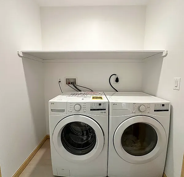 37-08 62nd St #1R — Photo 10