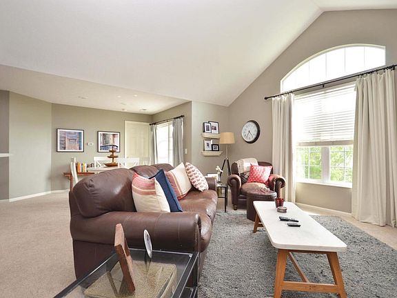 2nd image of 4981 Ivyvine Blvd